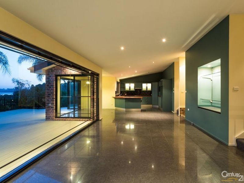 4 Alexander Place, North Narooma NSW 2546