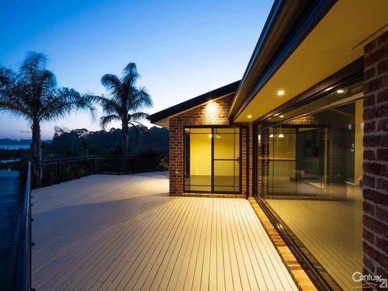 4 Alexander Place, North Narooma NSW 2546