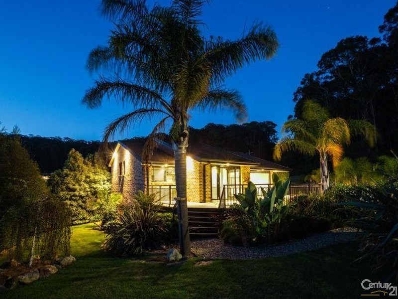 4 Alexander Place, North Narooma NSW 2546