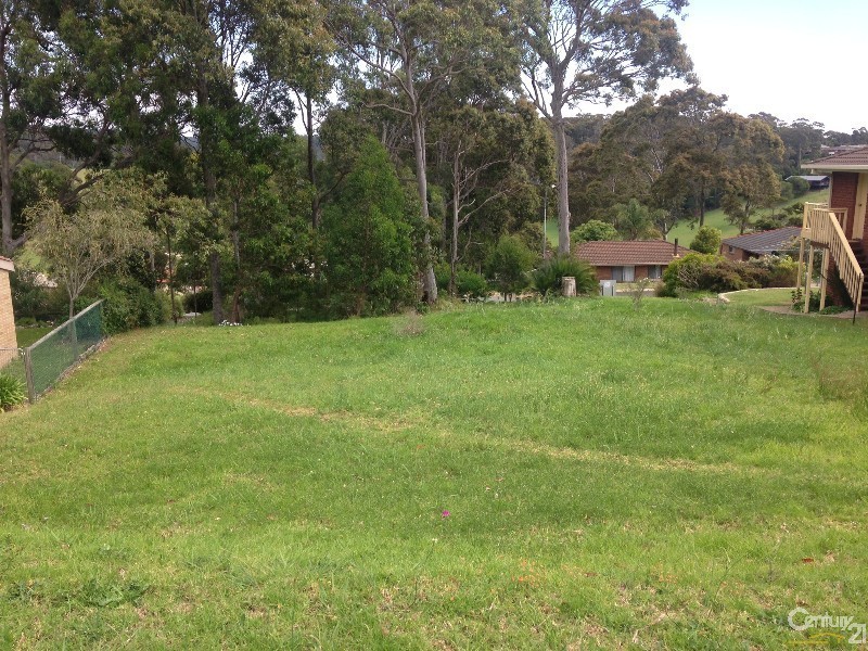 9 Woods Place, North Narooma NSW 2546