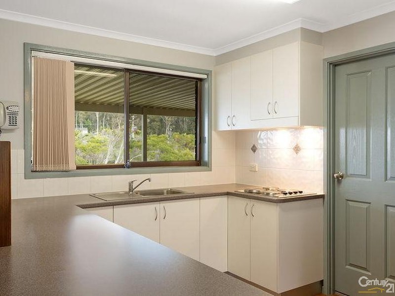 95 Cresswick Parade, Dalmeny NSW 2546