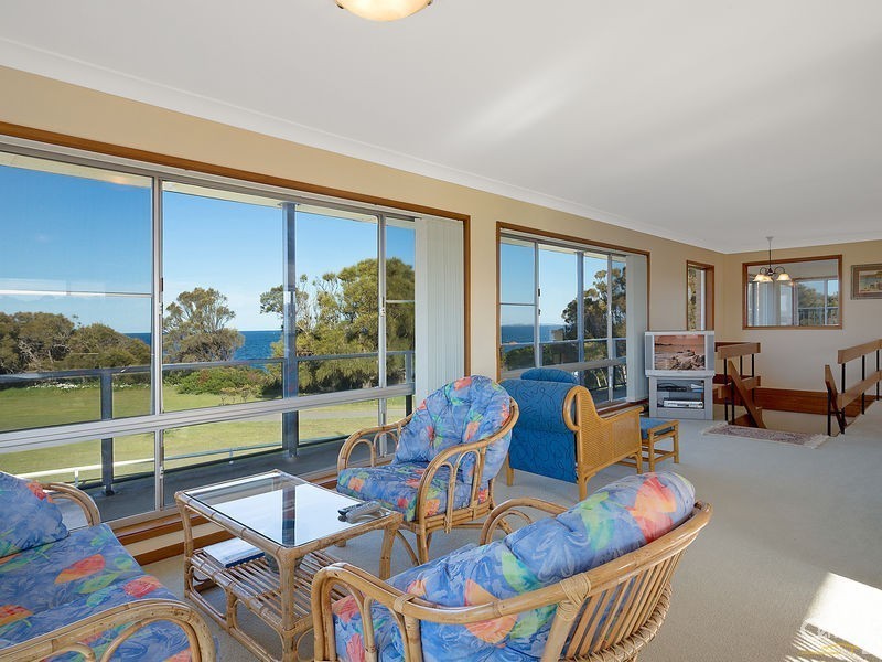 11-13 Jocelyn Street, Dalmeny NSW 2546