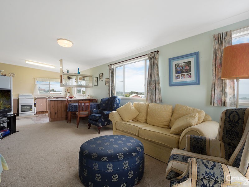 58 Noble Parade, Dalmeny NSW 2546