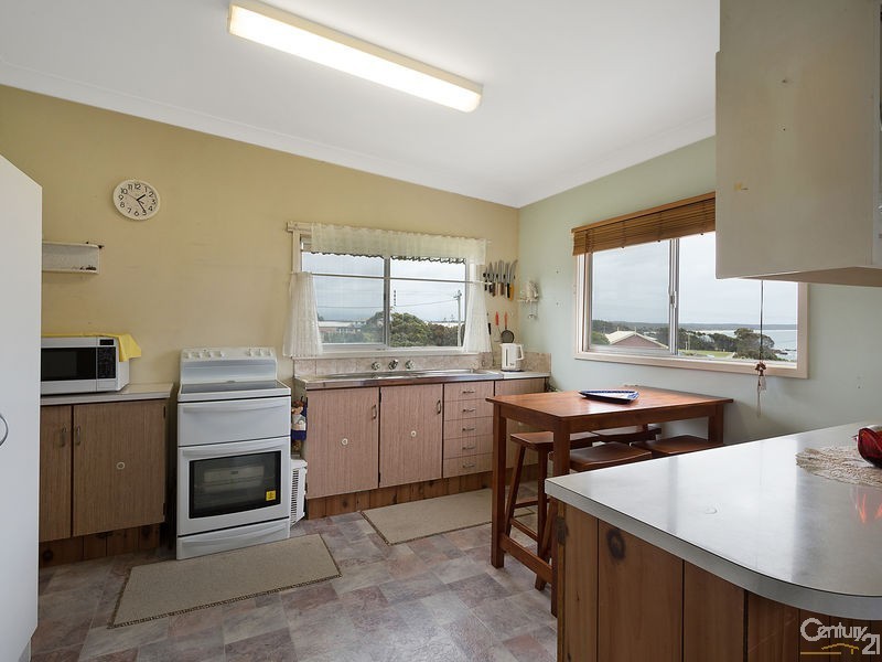 58 Noble Parade, Dalmeny NSW 2546