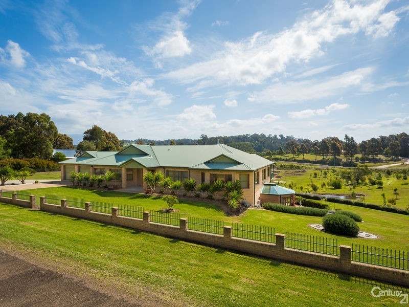 2 Dromedary Terrace, Narooma NSW 2546