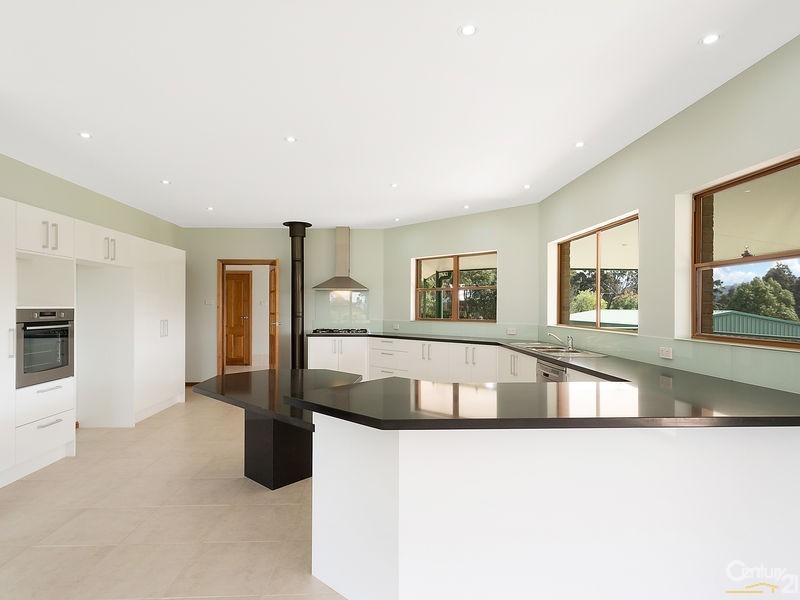 2 Dromedary Terrace, Narooma NSW 2546