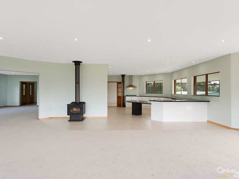 2 Dromedary Terrace, Narooma NSW 2546