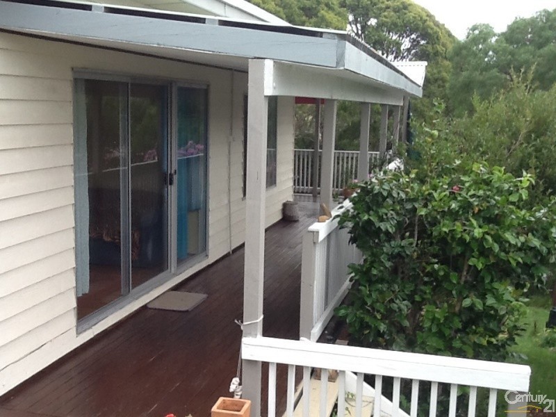 11 Mummaga Way, Dalmeny NSW 2546