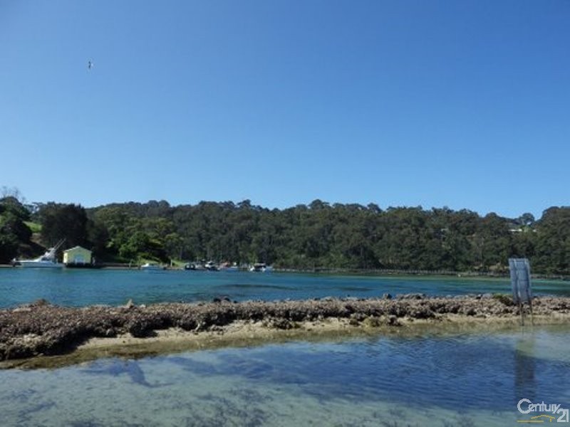 52-58 Williamson Drive (Access via 49 Eastaway Ave), North Narooma NSW 2546