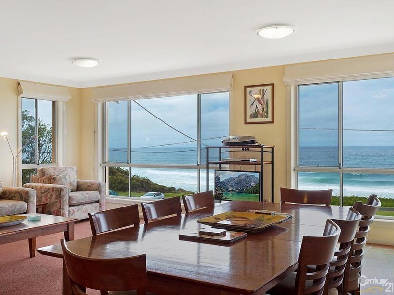 79 Dalmeny Drive, Kianga NSW 2546