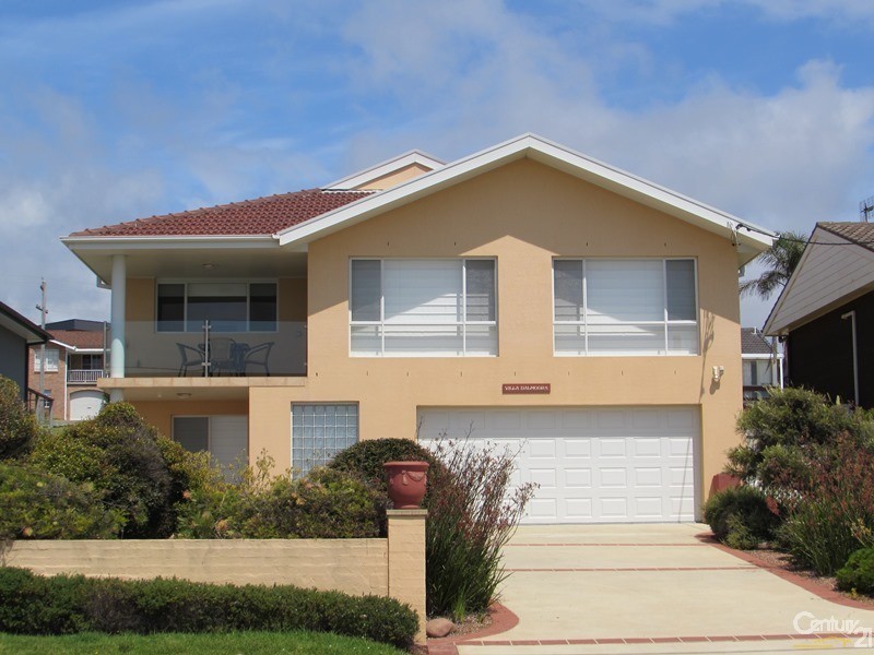 79 Dalmeny Drive, Kianga NSW 2546