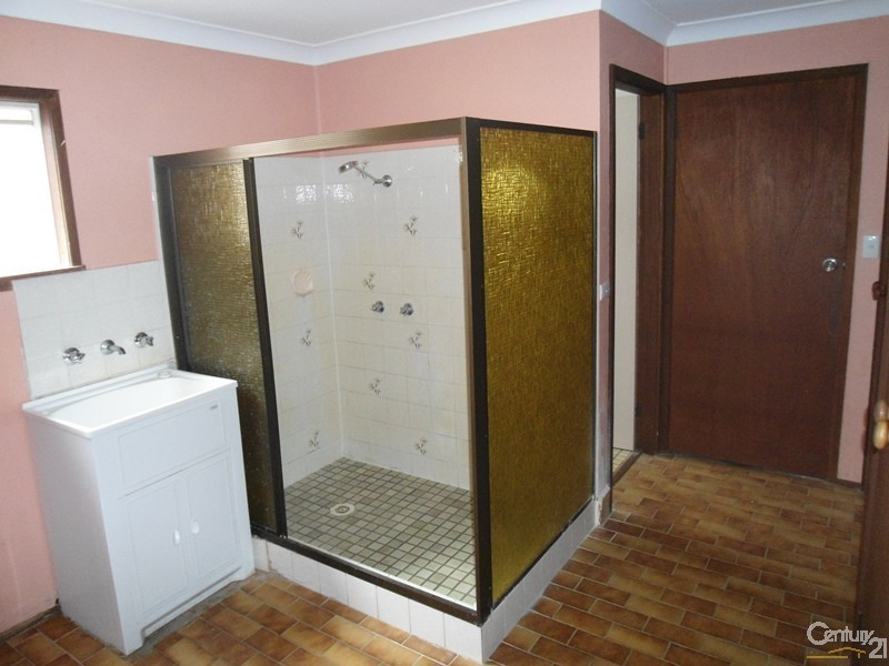 4 Laidley St, Bodalla NSW 2545