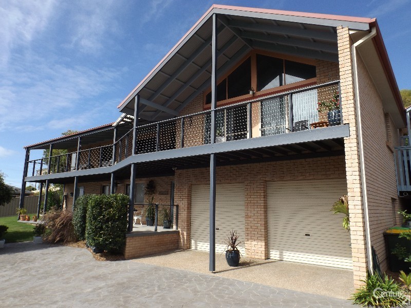 11 Dawn Parade, Kianga NSW 2546