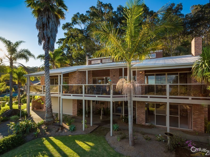 7 Alexander Place, Narooma NSW 2546