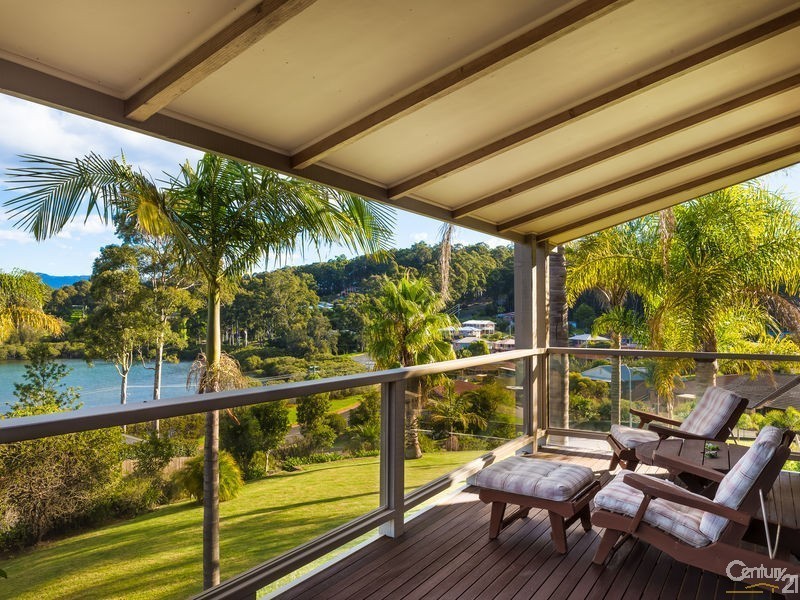 7 Alexander Place, Narooma NSW 2546