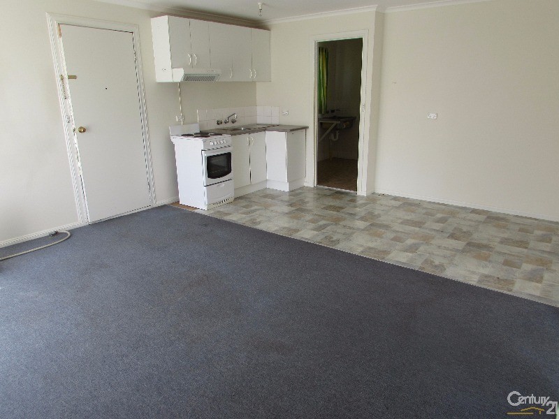 28 Hoyer Street, Cobargo NSW 2550