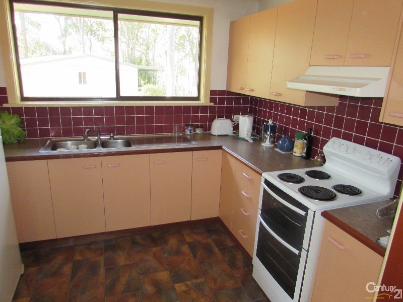 31 Maculata Circuit, Dalmeny NSW 2546