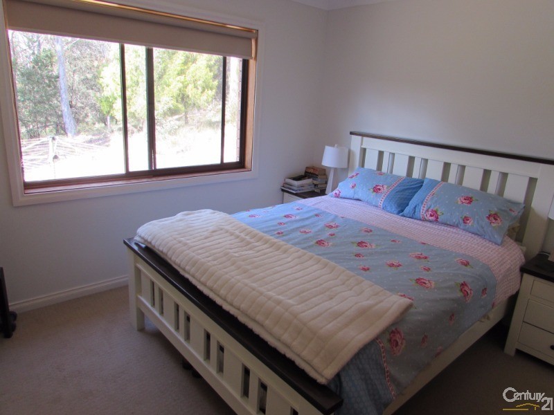 24 Brown Close, Moruya Heads NSW 2537