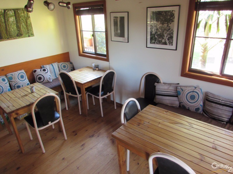 160 Princes Highway (Blue Earth Cafe), Bodalla NSW 2545