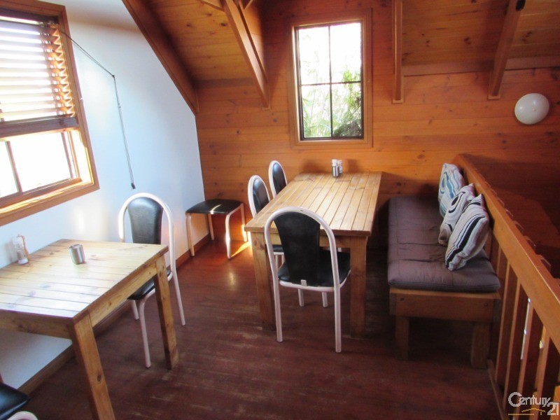 160 Princes Highway (Blue Earth Cafe), Bodalla NSW 2545