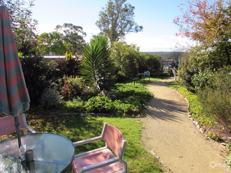 160 Princes Highway (Blue Earth Cafe), Bodalla NSW 2545