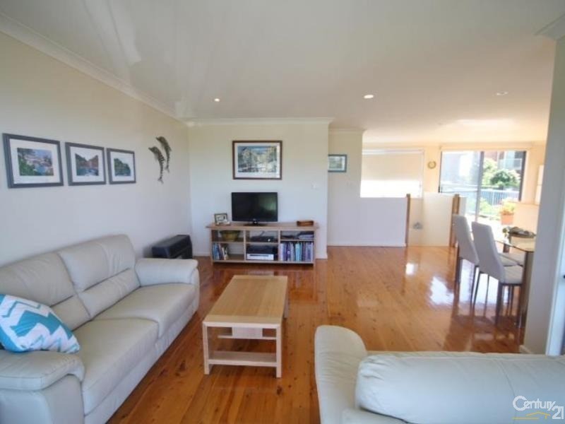 20 Sunnyside Crescent, Kianga NSW 2546