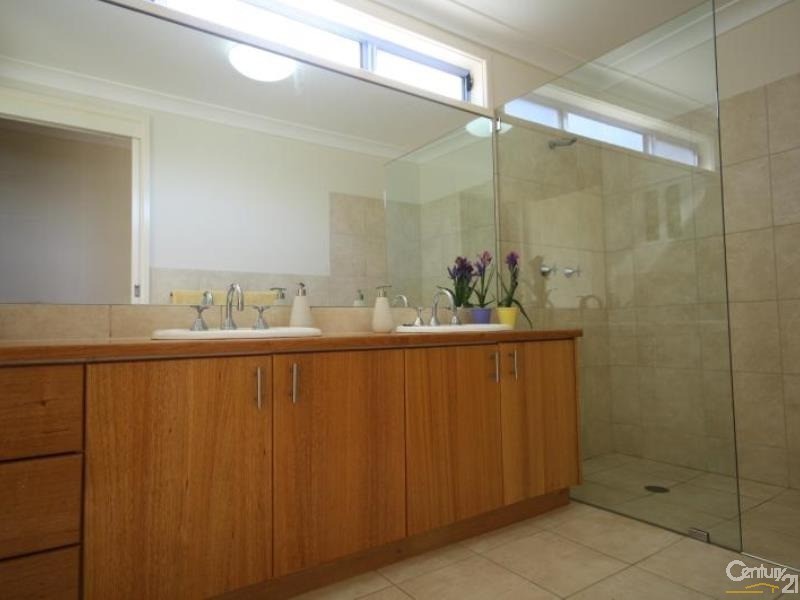 20 Sunnyside Crescent, Kianga NSW 2546