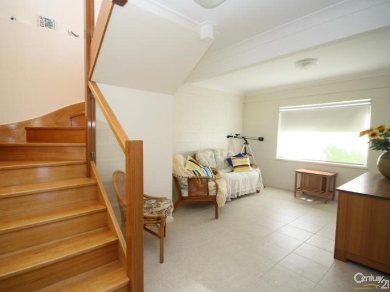 20 Sunnyside Crescent, Kianga NSW 2546