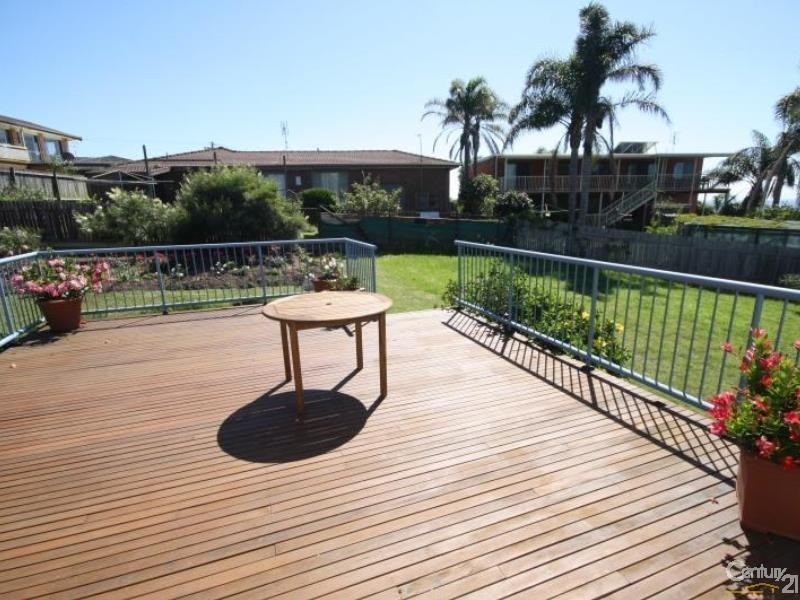 20 Sunnyside Crescent, Kianga NSW 2546