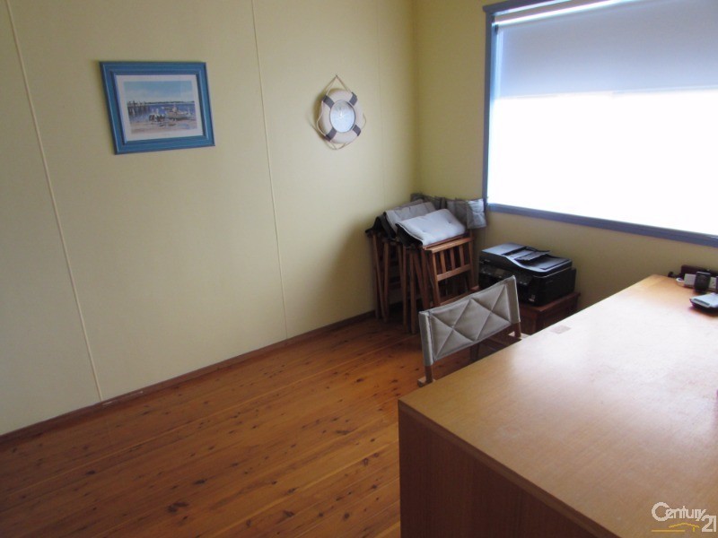 20 Sunnyside Crescent, Kianga NSW 2546