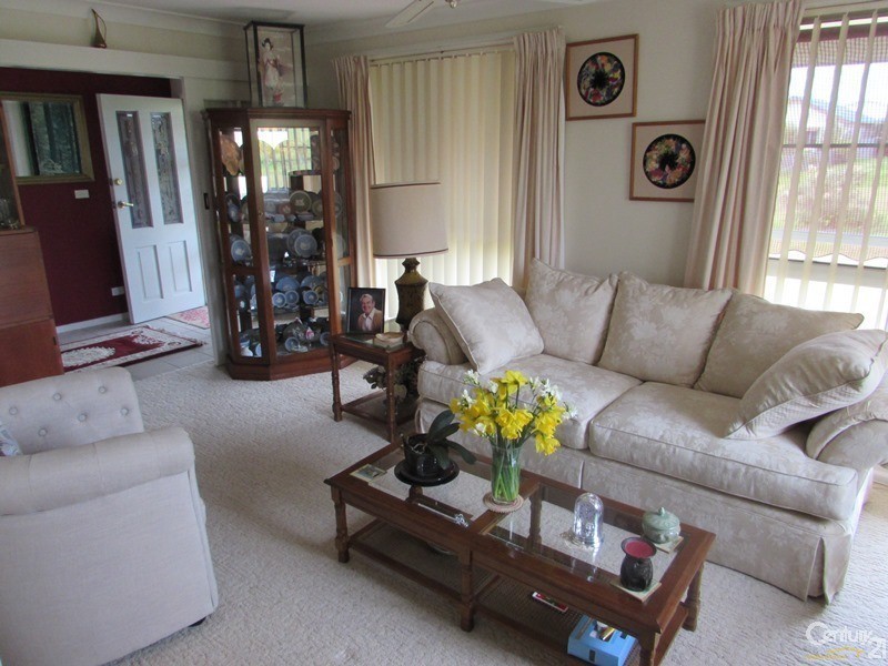 45 Cresswick Parade, Dalmeny NSW 2546