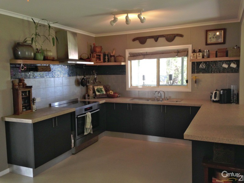 19 Kookaburra Place, Bodalla NSW 2545