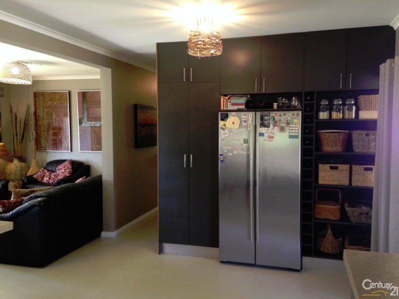 19 Kookaburra Place, Bodalla NSW 2545