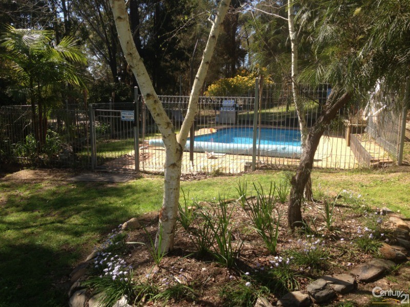 19 Kookaburra Place, Bodalla NSW 2545