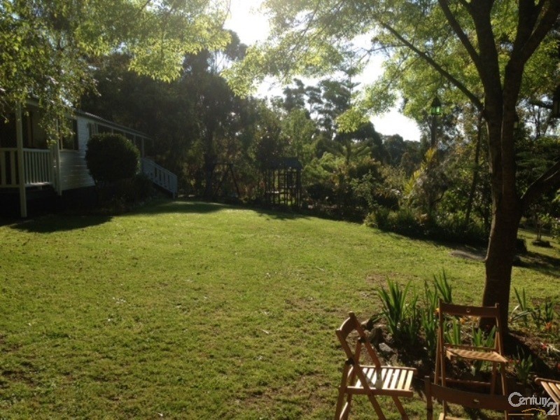 19 Kookaburra Place, Bodalla NSW 2545