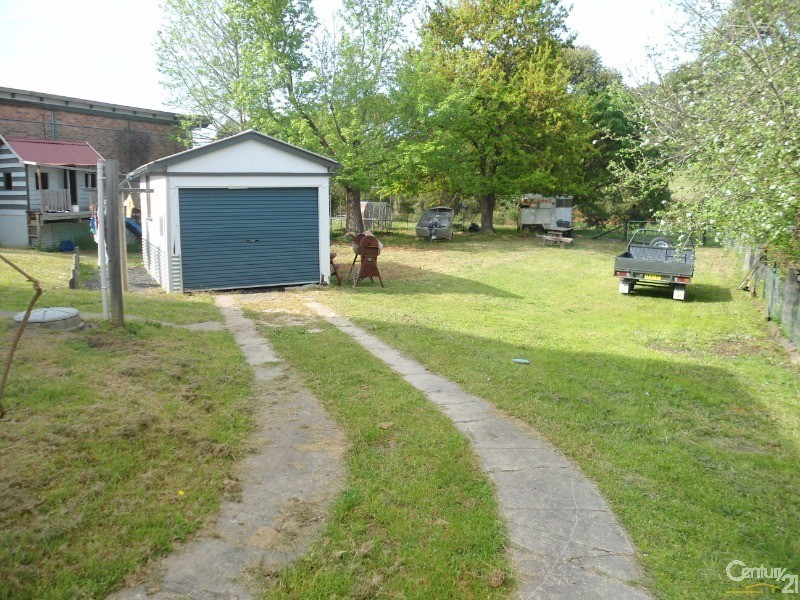 11 Cobargo Bermagui Rd, Cobargo NSW 2550