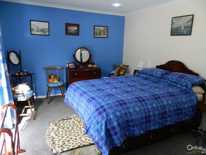 6 Kingfisher Place, Bodalla NSW 2545