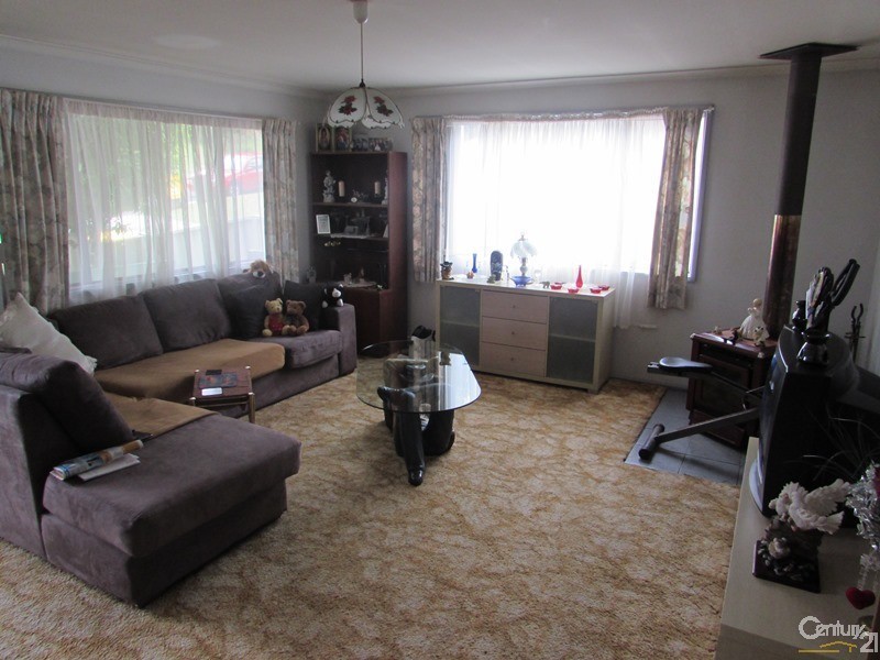 35 Goolara Avenue, Dalmeny NSW 2546