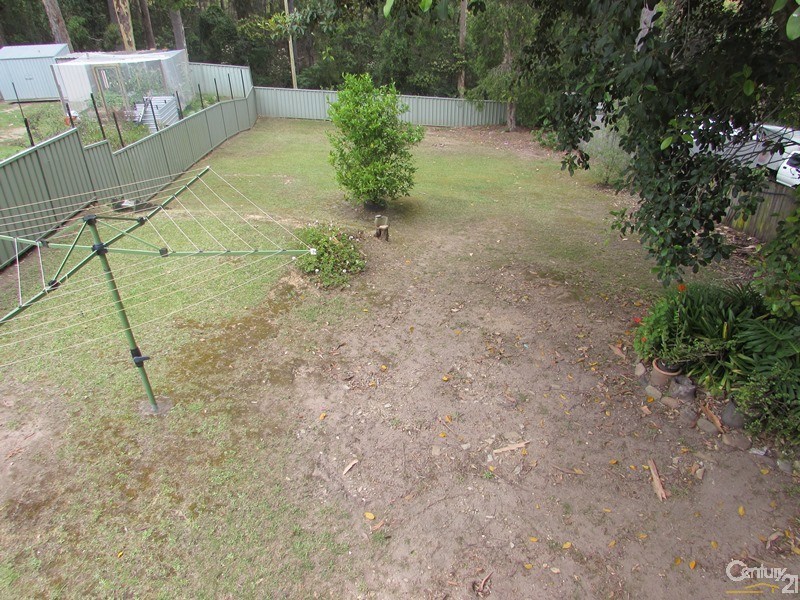 35 Goolara Avenue, Dalmeny NSW 2546