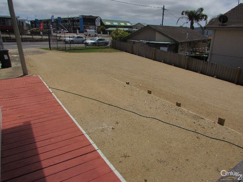 143 Wagonga Street, Narooma NSW 2546