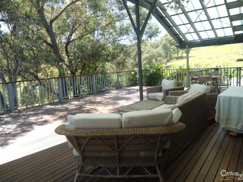 42 Batemans Road, Morans Crossing NSW 2550