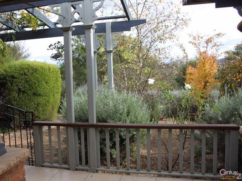 42 Batemans Road, Morans Crossing NSW 2550