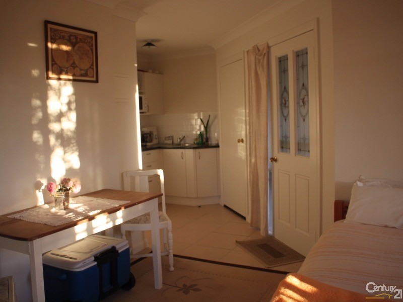 42 Batemans Road, Morans Crossing NSW 2550