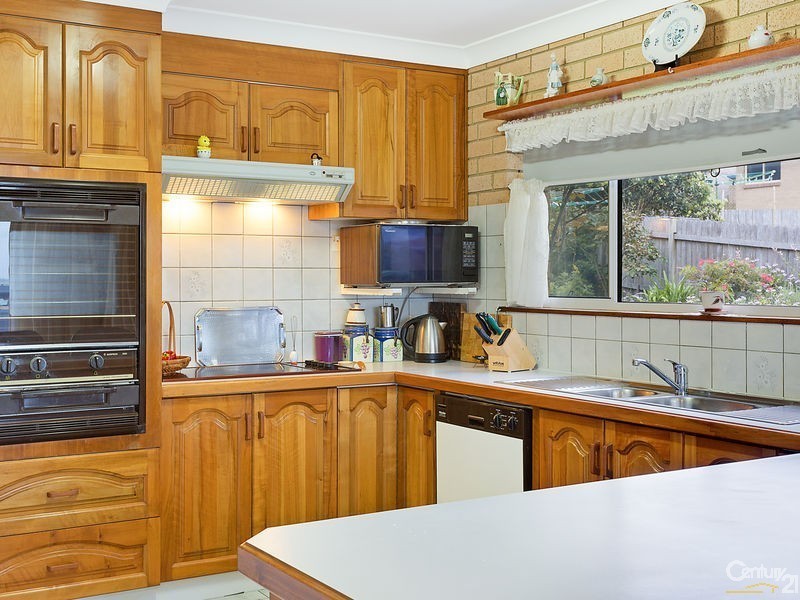 130 Noble Parade, Dalmeny NSW 2546