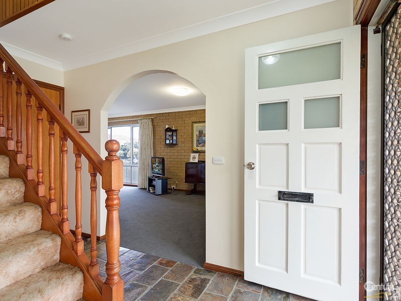 130 Noble Parade, Dalmeny NSW 2546