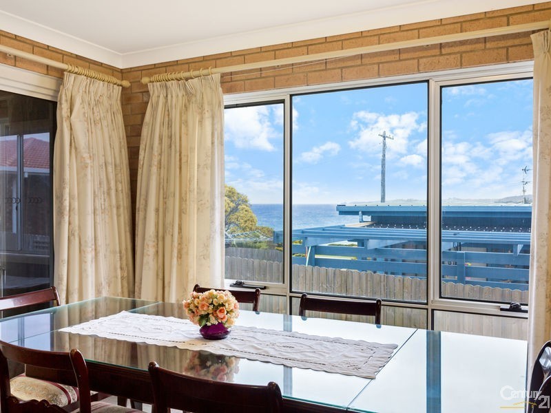 130 Noble Parade, Dalmeny NSW 2546