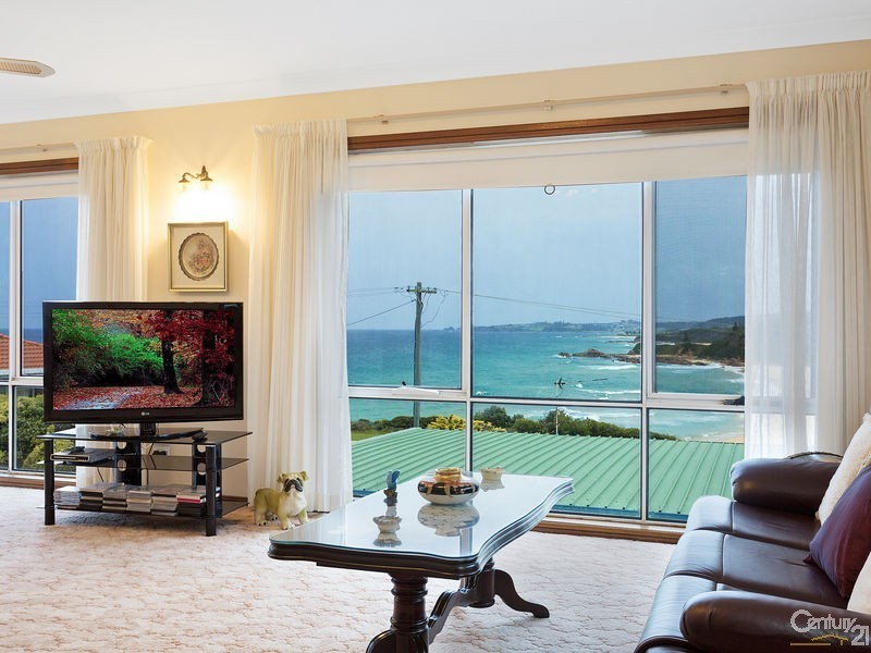 130 Noble Parade, Dalmeny NSW 2546