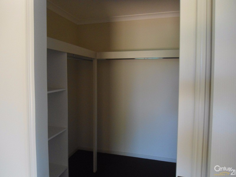 1 Gillespie Street, Cobargo NSW 2550