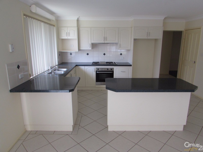 17 Sunset Boulevard, Kianga NSW 2546