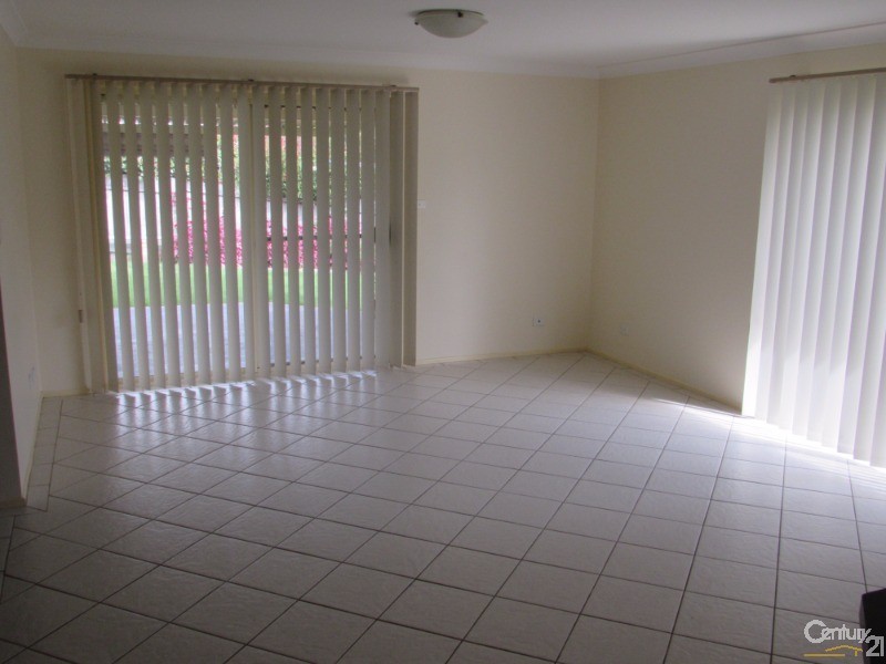 17 Sunset Boulevard, Kianga NSW 2546